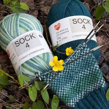 Hjertegarn Sock 4 Print 5010 Stickfasthet 30m/10 cm på stickor 3,00 mm - 2