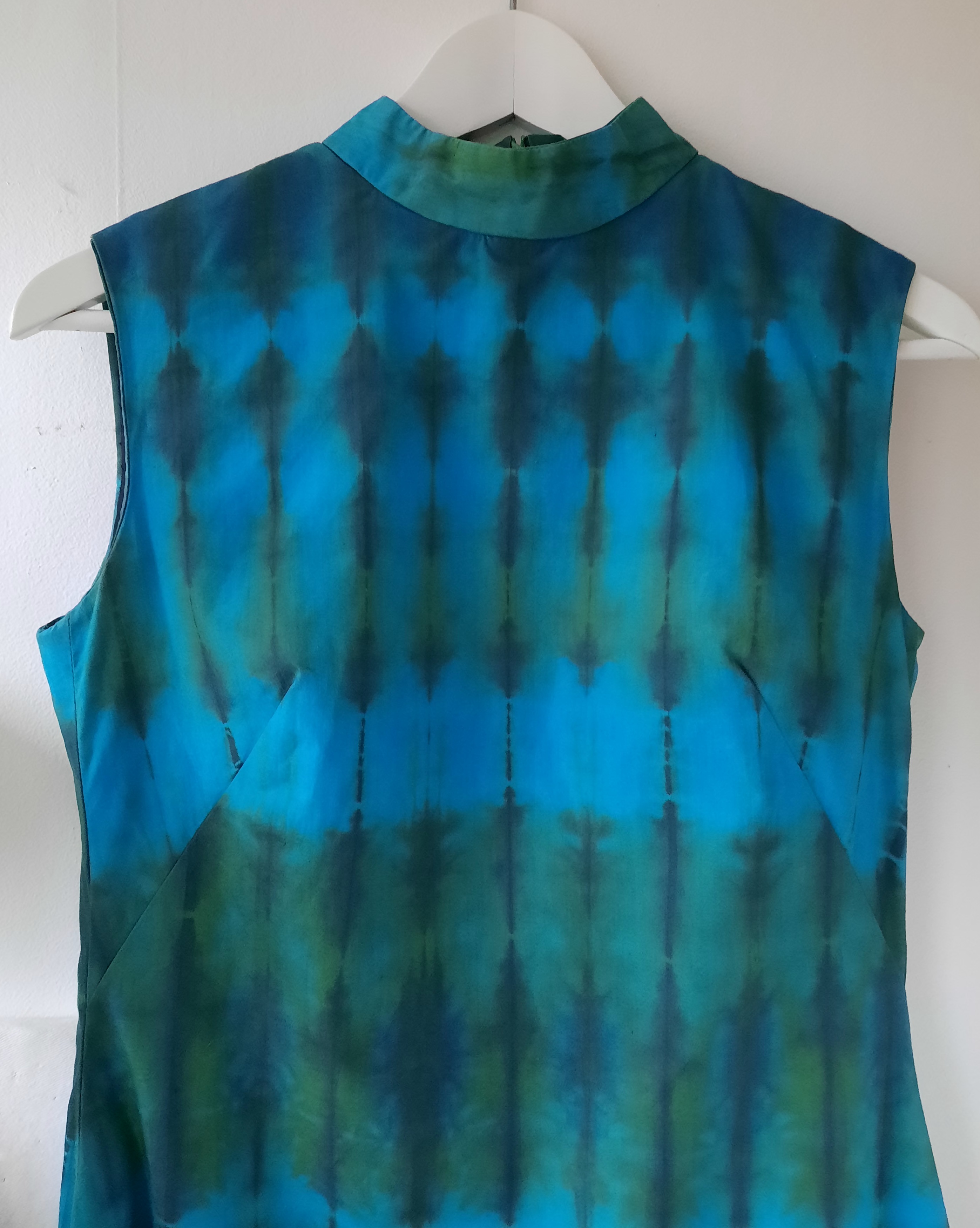 Turkos/grön batik-klänning, lång ärmlös modell (fodrad) ca storlek M, Secondhand - 3
