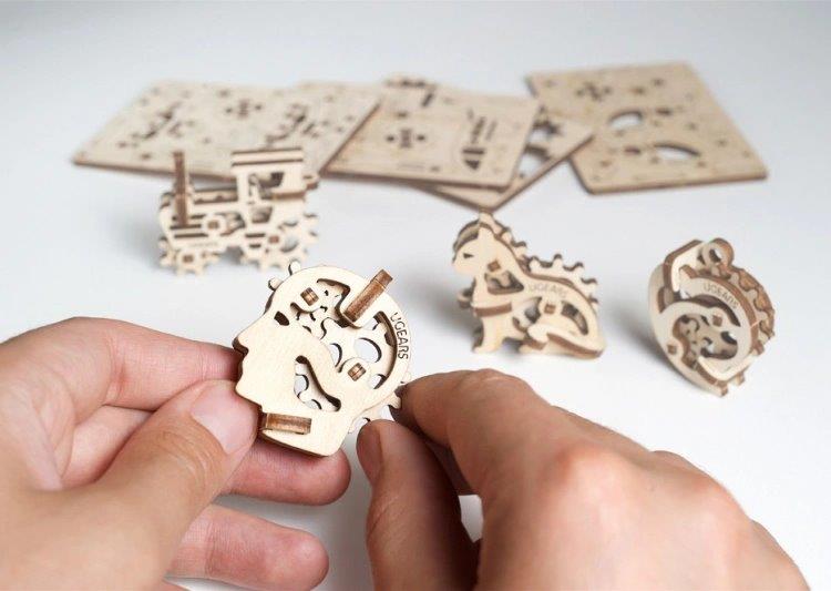 Ugears U-Fidget Tribiks - 3