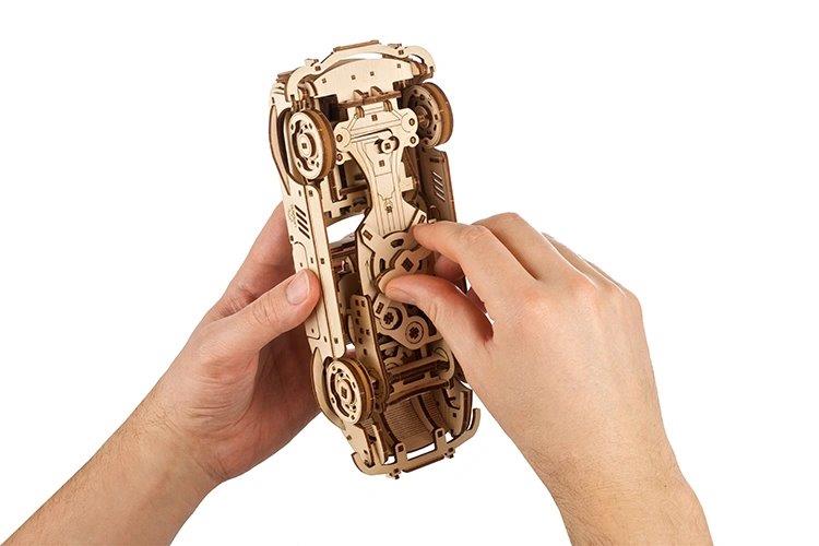Ugears Winged Sports Coupe - 8