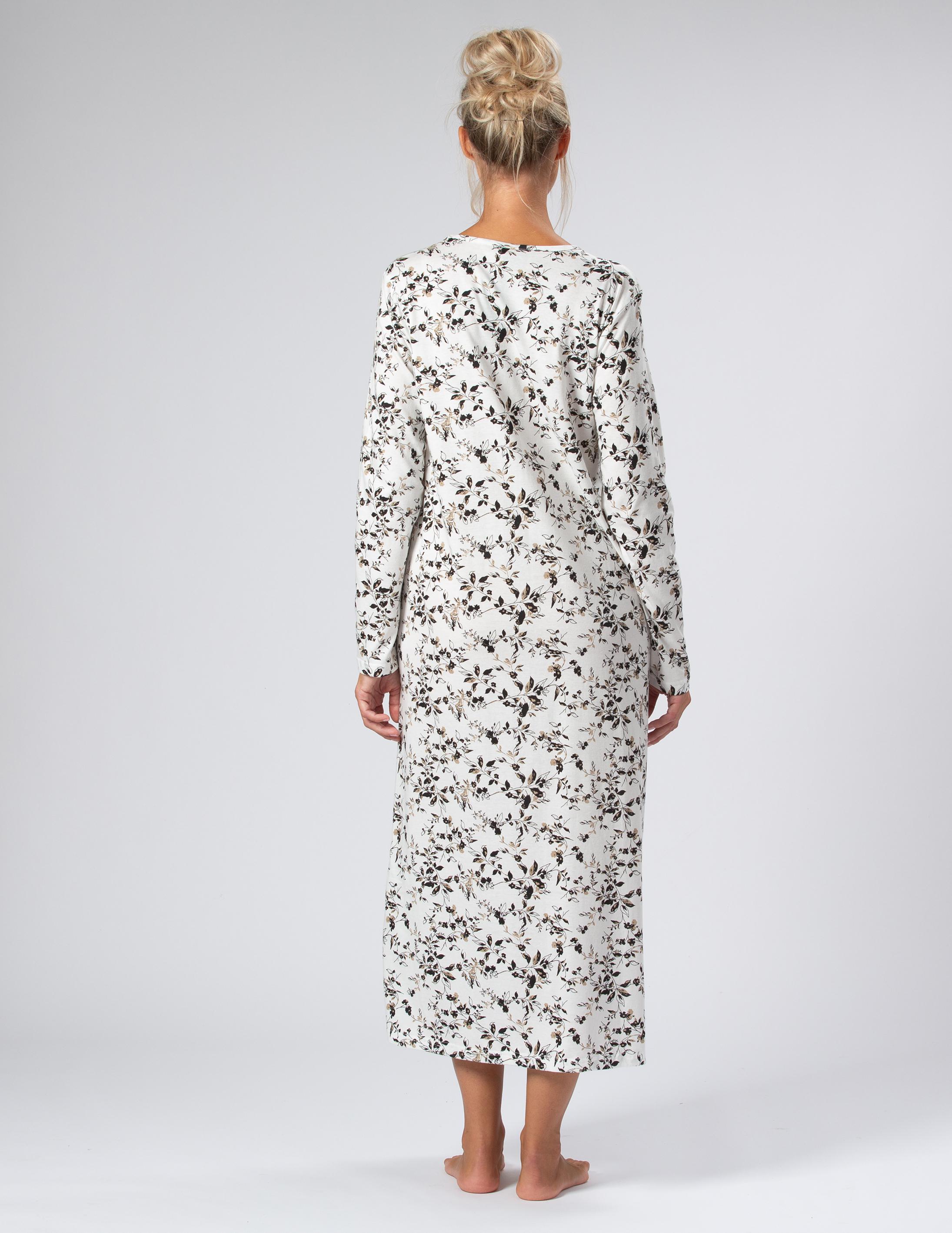 Trofé Silhouette Long Sleeve Nightdress
