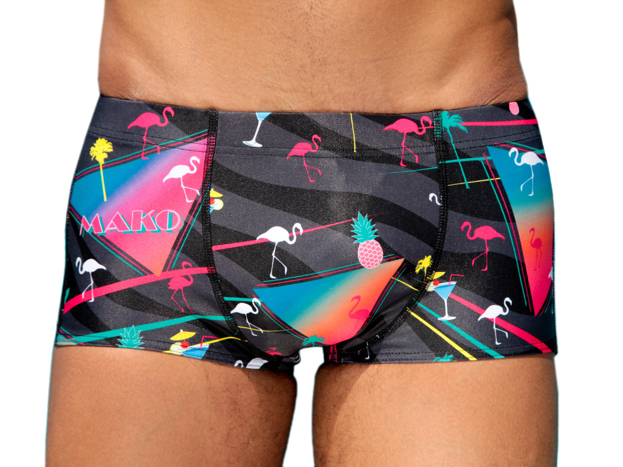 Mako Shorty Black Cocktail