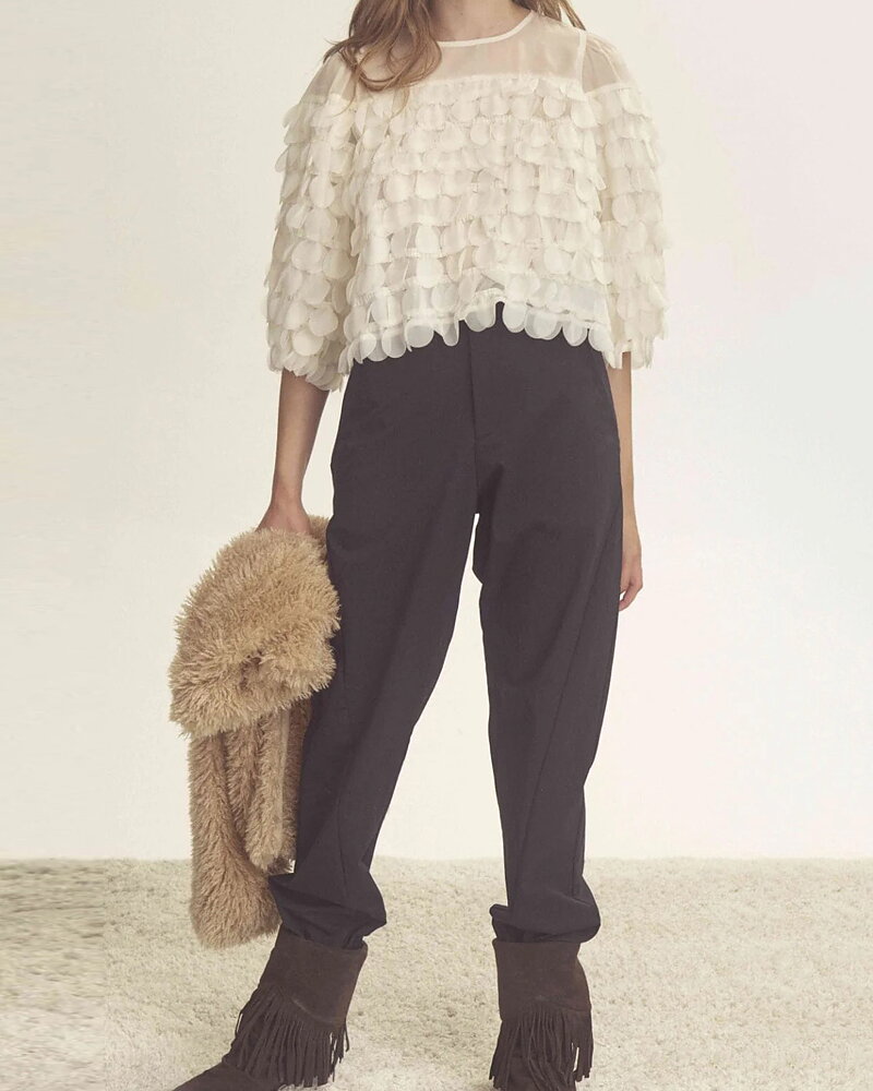 Blus Cathe prickar i lager offwhite