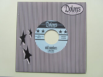 Odd Numbers Move On Up / I Am One7" Singel