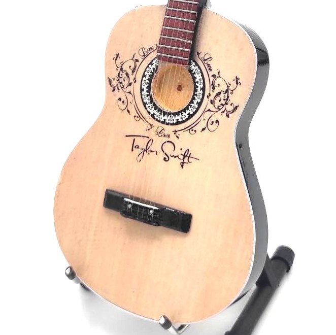 Mini-guitar: Taylor Swift