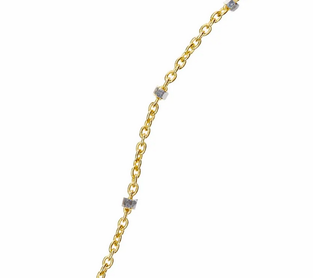 Disa Necklace, Gold with Silver Beads