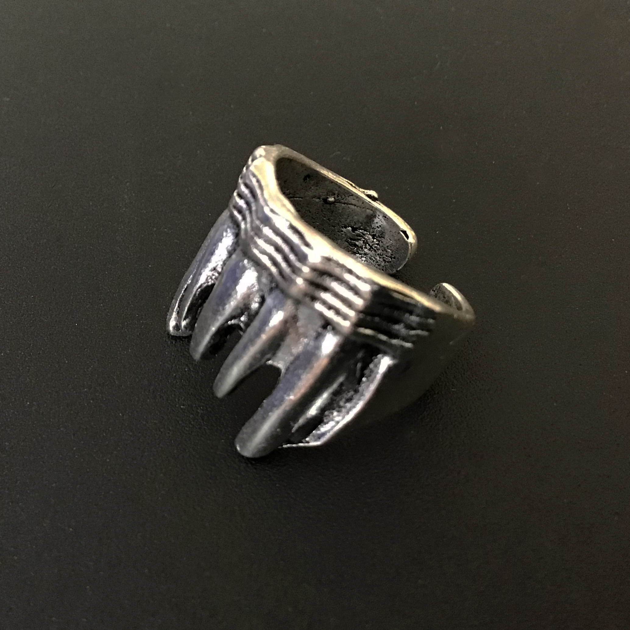 Ring: Rovdyr tænder "Rockwear Collection"