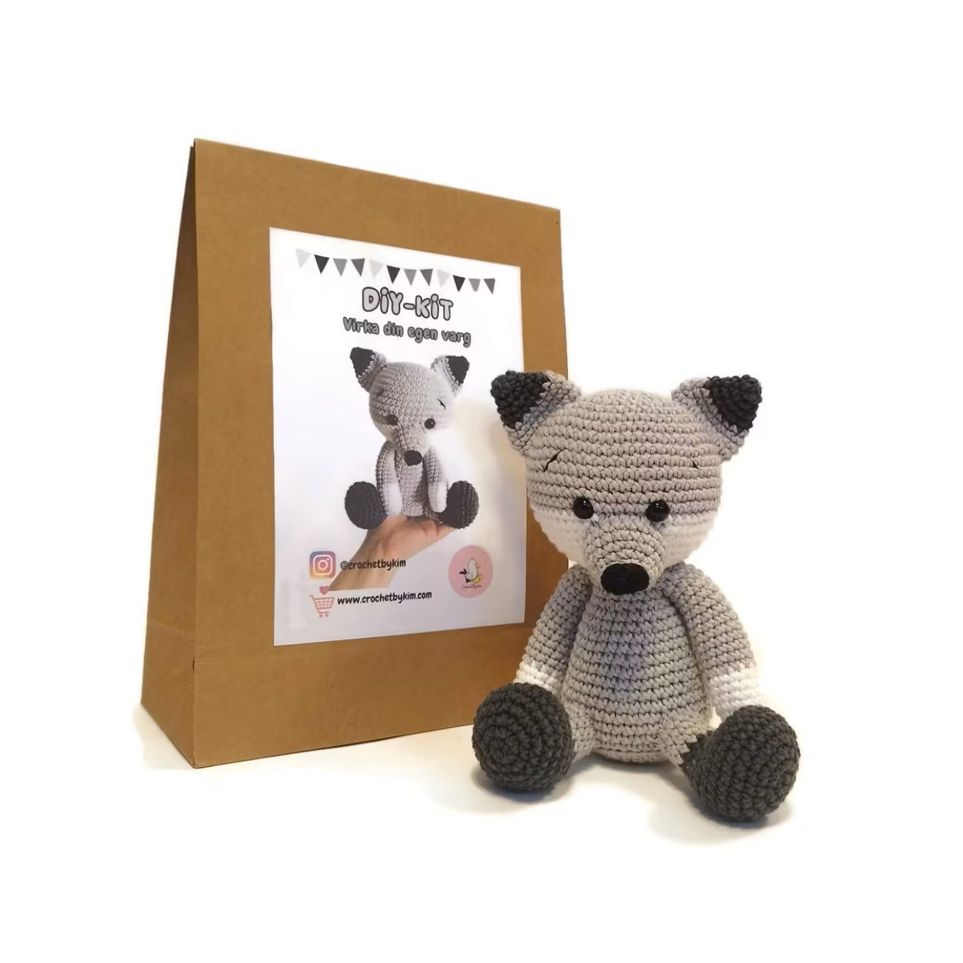 Chrochet your own Wolf - DIY Kit