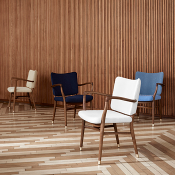 VLA61 Monarch Chair Mahogany (variants) - Carl Hansen & Søn