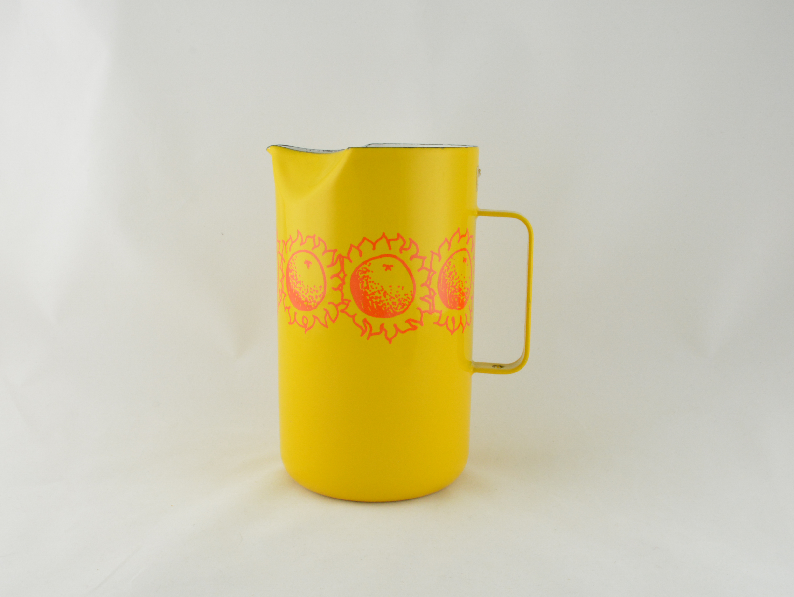 Kaadin 6715 1,5 l, Aurinkoappelsiini  
