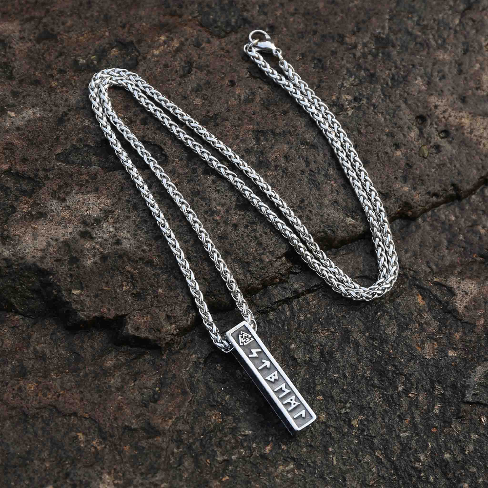 Rune Totem jewelry in Nordic style -  Runes in gold and silver