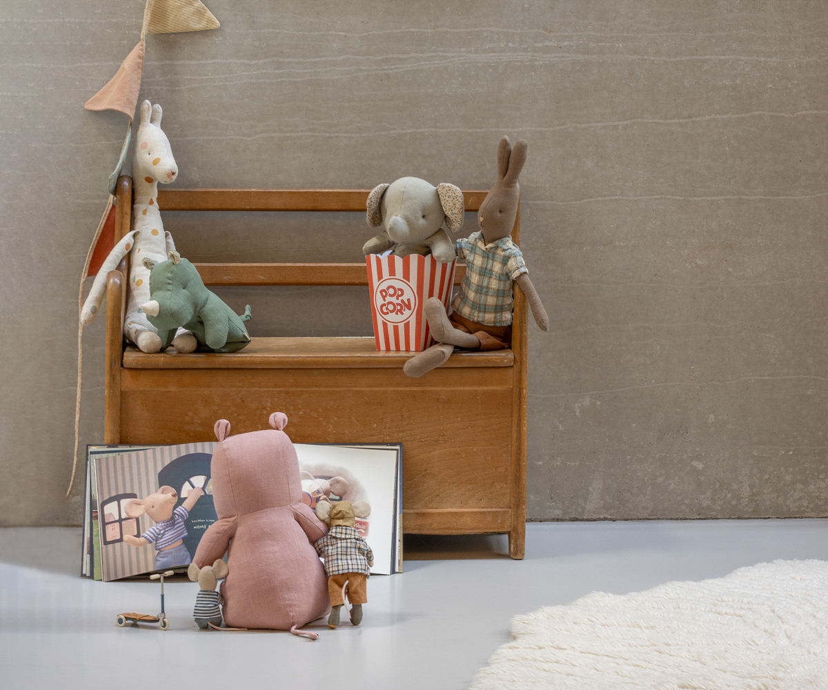 Safari friends Elephant Small Iron grey - 2