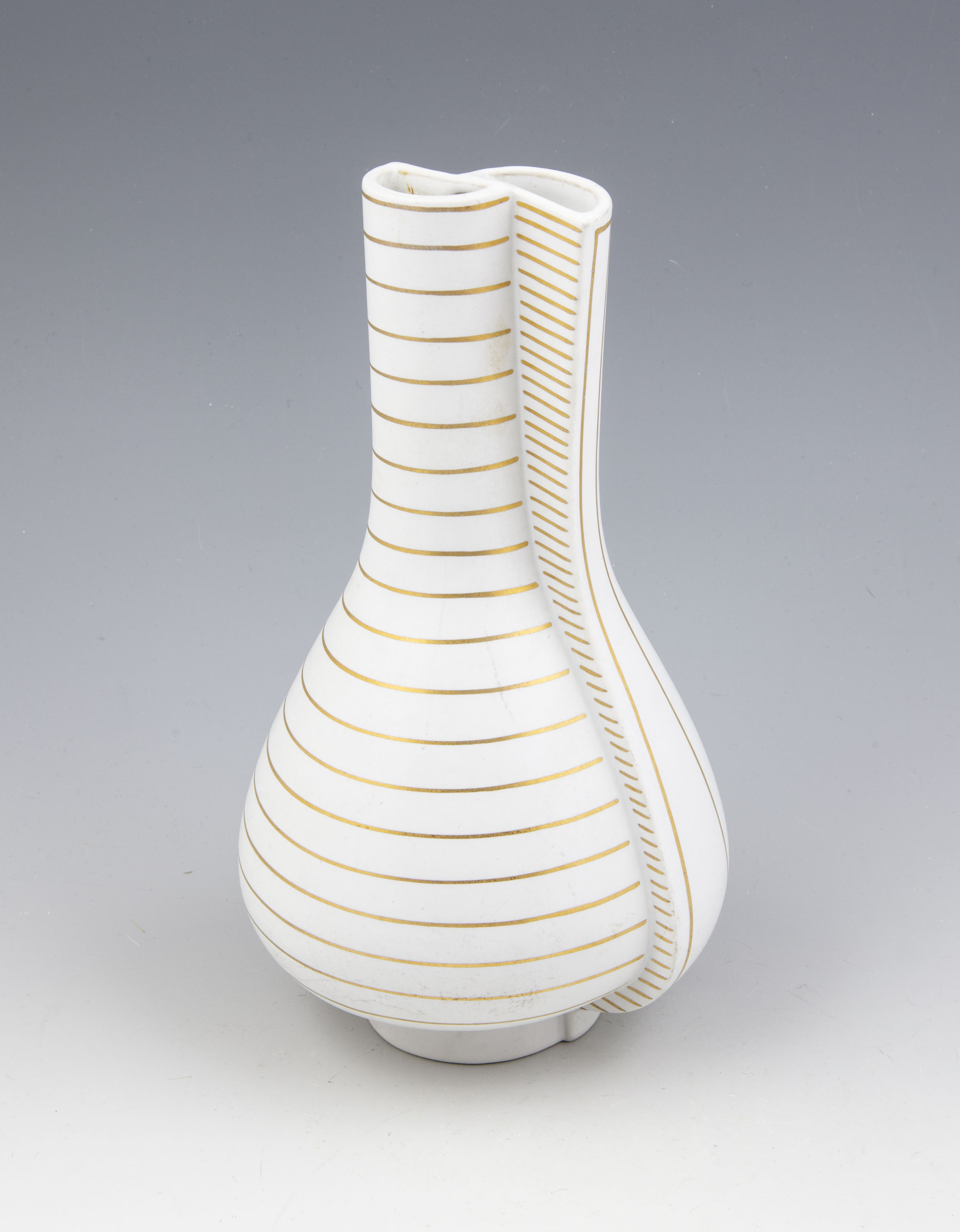Guldsurrea - Vase - Studio Hand - 3