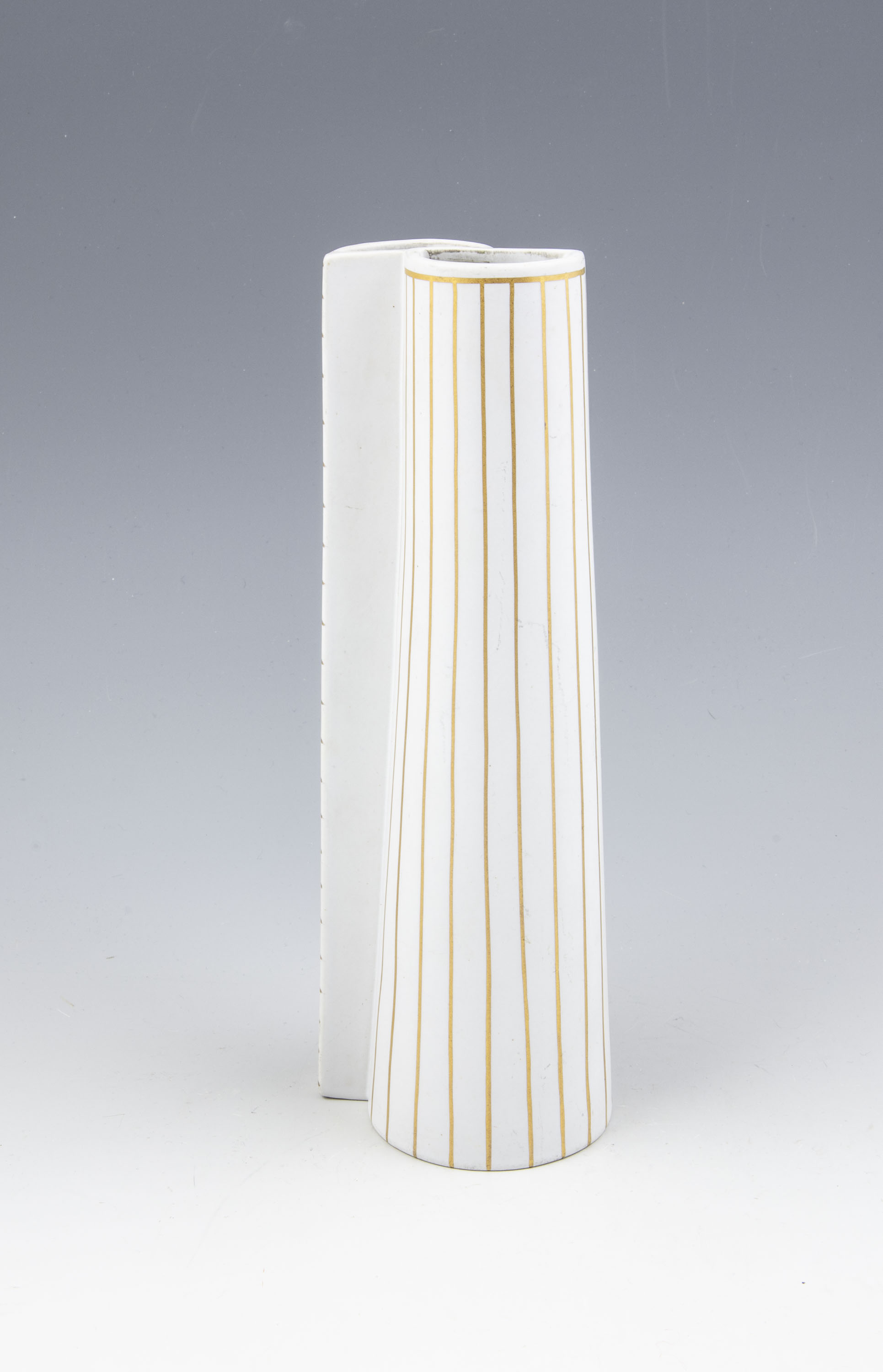 Guldsurrea - Vase - Studio Hand - 4
