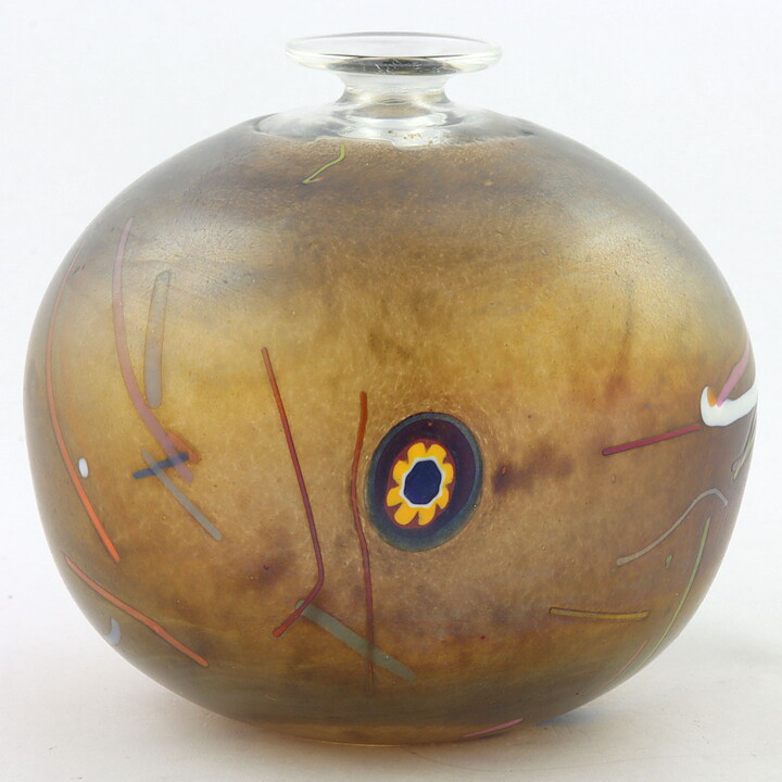 Bertil Vallien (Tornado 1983) Swelling Vase with Iridescent Surface 10 cm #48279
