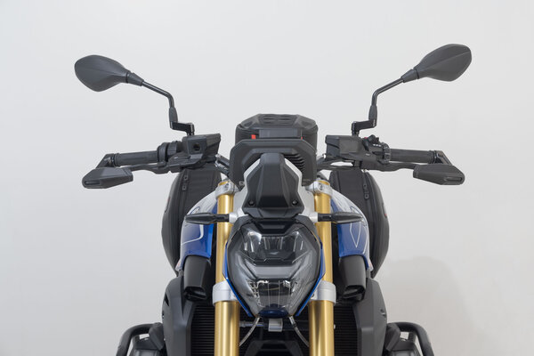 Lever guards with wind protection. BMW R 1300 RS  - 2