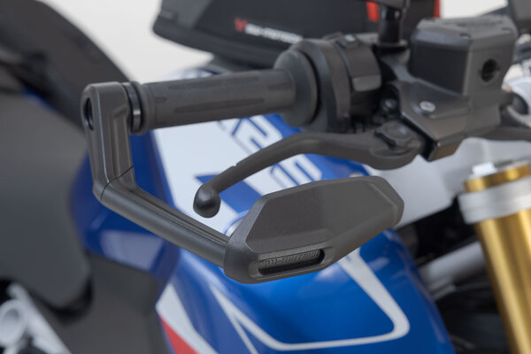 Lever guards with wind protection. BMW R 1300 RS  - 3