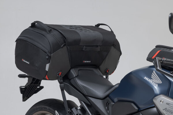 PRO Travelbag tail bag. 1680D Ballistic Nylon. Black/Anthracite. 65 l - 5