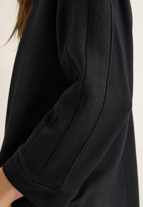 TOS Batwing With Shiny Tape - Black - Cecil