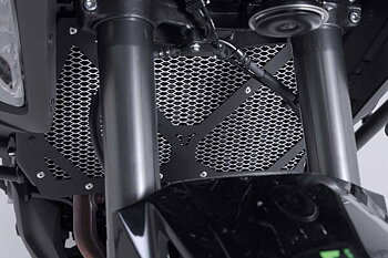Radiator guard. Kawasaki Versys 1100