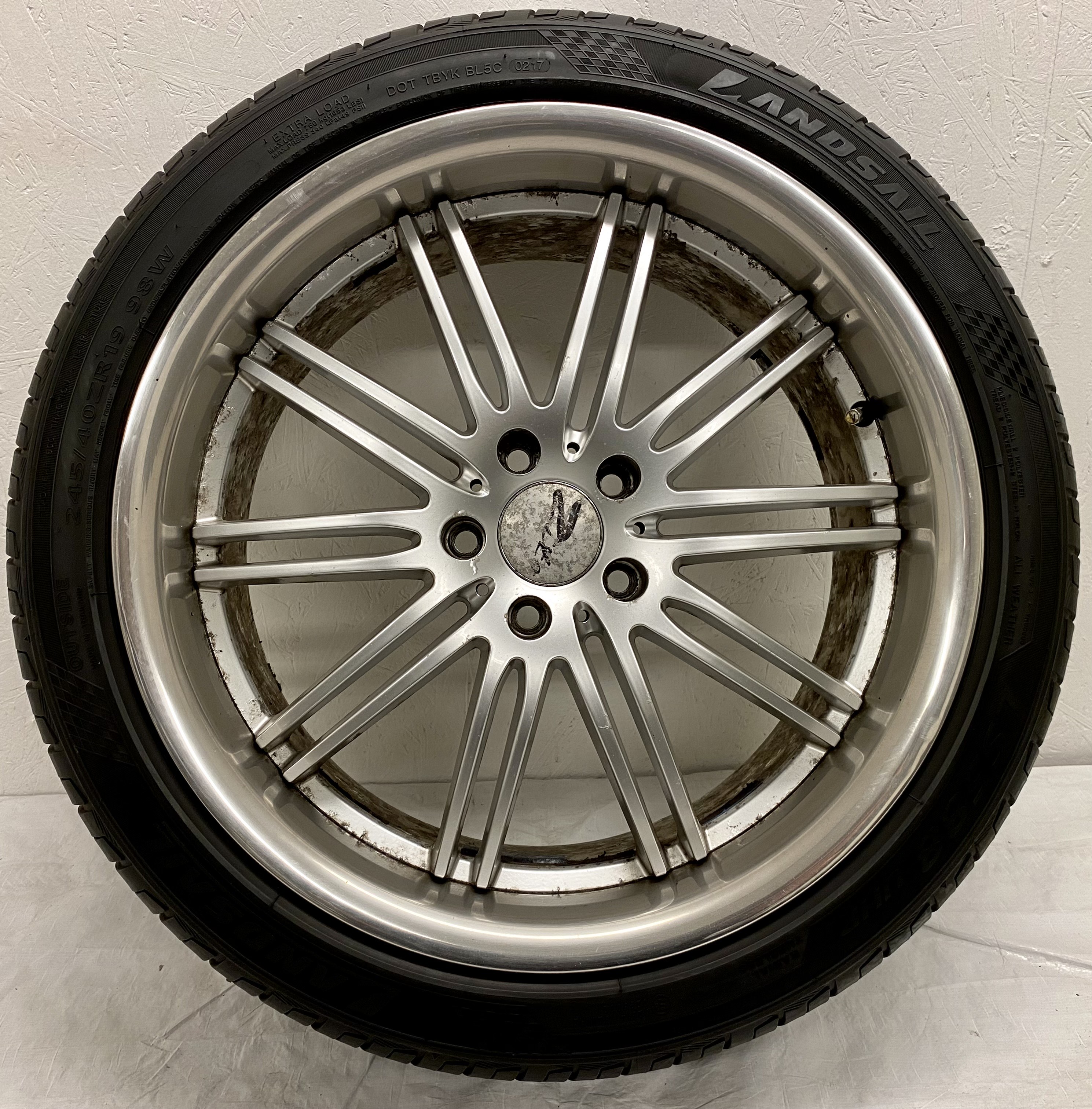 Kompletta Sommarhjul | ZITO Audi A4 A6 Allroad A8 S8 5x112 8.5x19 ET35 73.1 + 235/40 R19 98W Landsail LS588 UHP | V02-2017 | 5|5|5|5 mm - 8