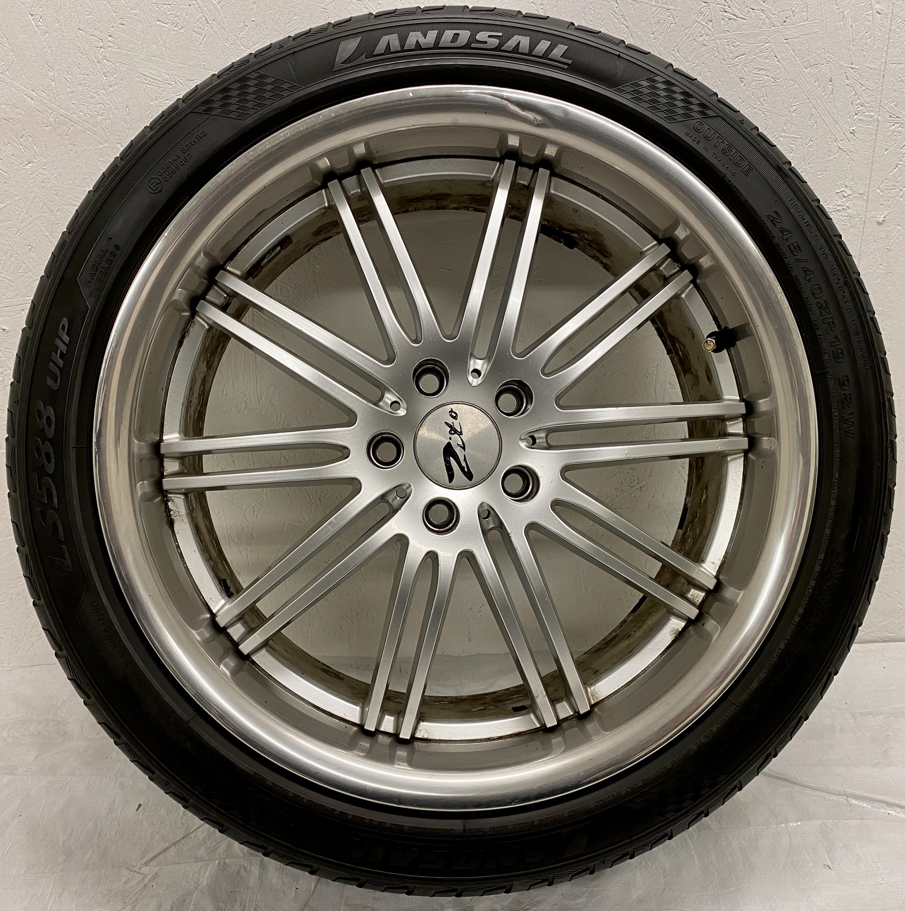 Kompletta Sommarhjul | ZITO Audi A4 A6 Allroad A8 S8 5x112 8.5x19 ET35 73.1 + 235/40 R19 98W Landsail LS588 UHP | V02-2017 | 5|5|5|5 mm - 10