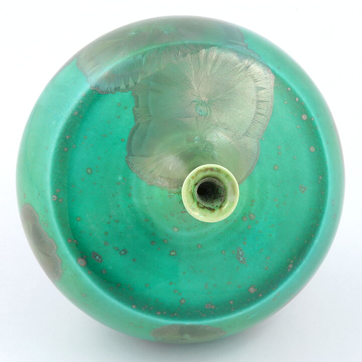 イサク・イサクソン  一点もの  緑色の結晶釉のベース  (12cm)  2016年