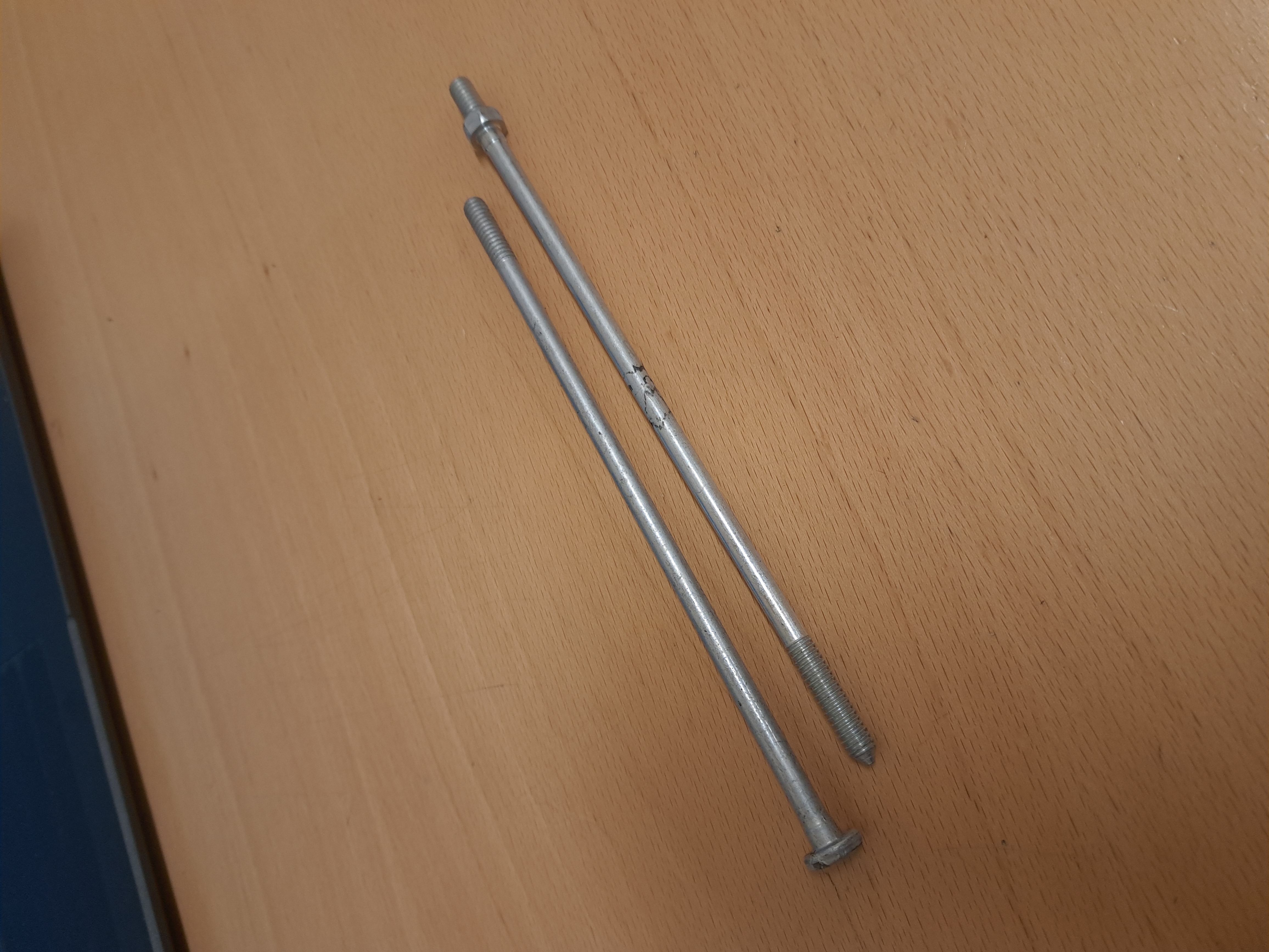 Screw kit