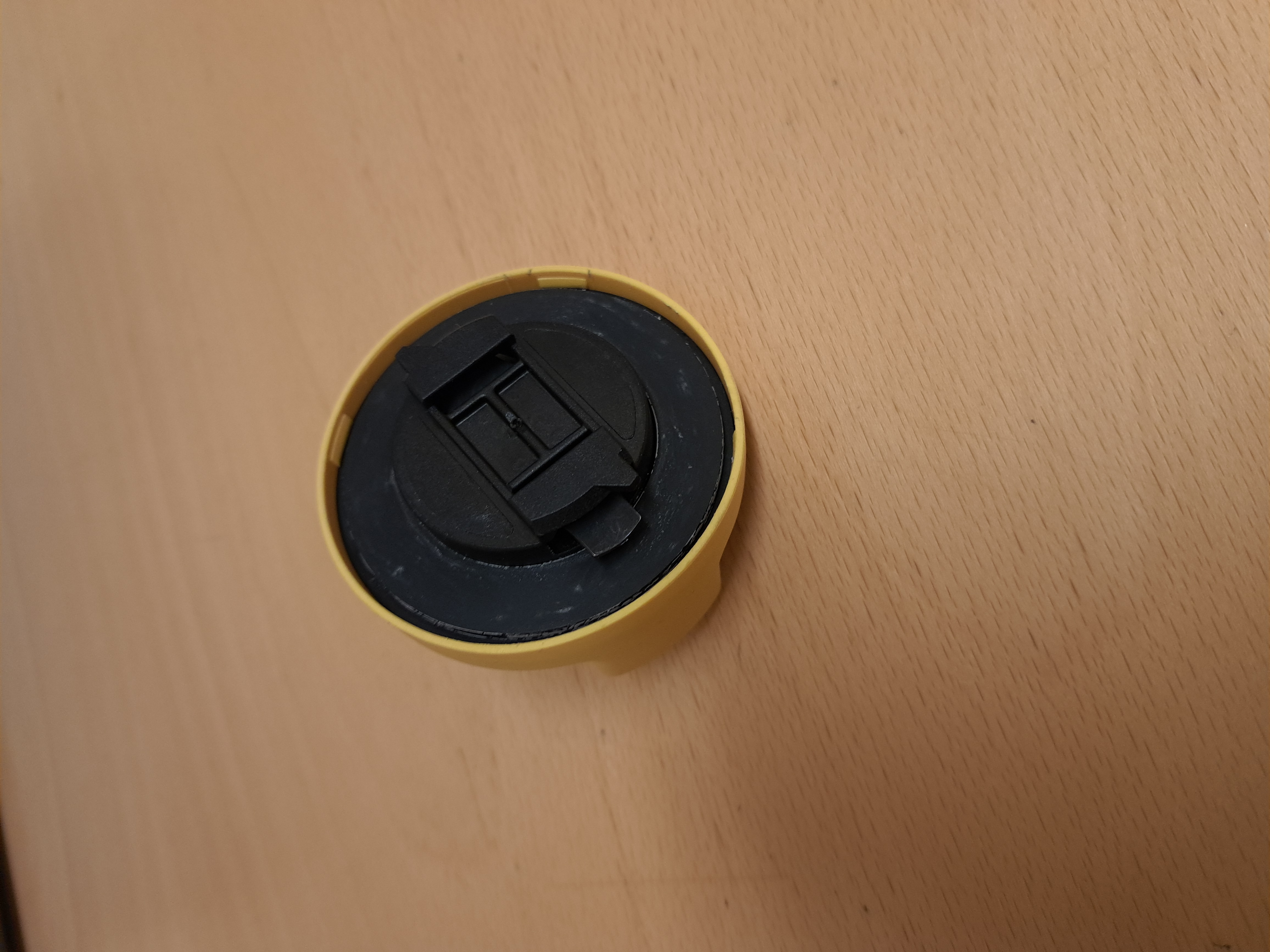 Oil filler cap - 2