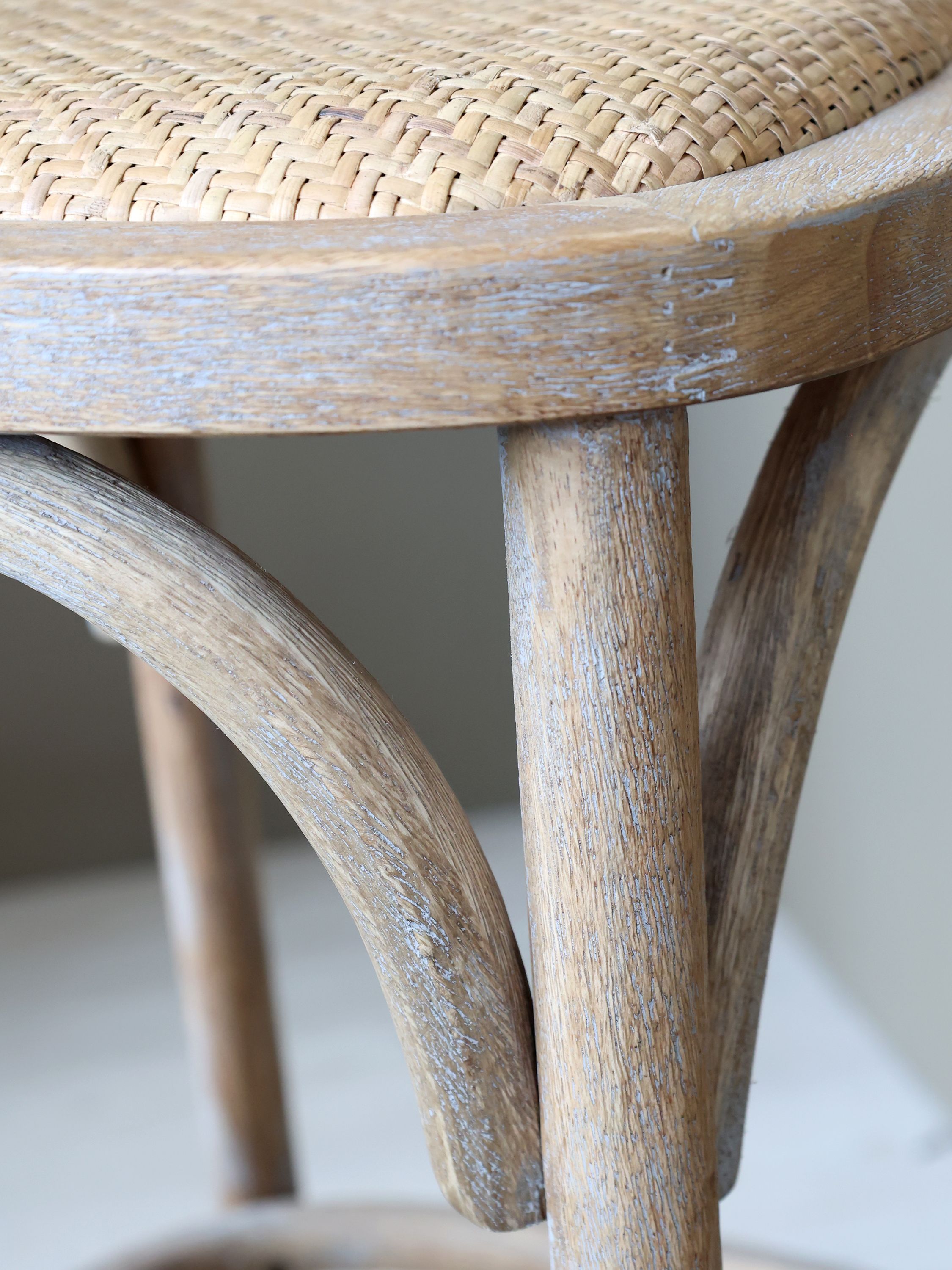 Barstol i Rotting från Chic Antique