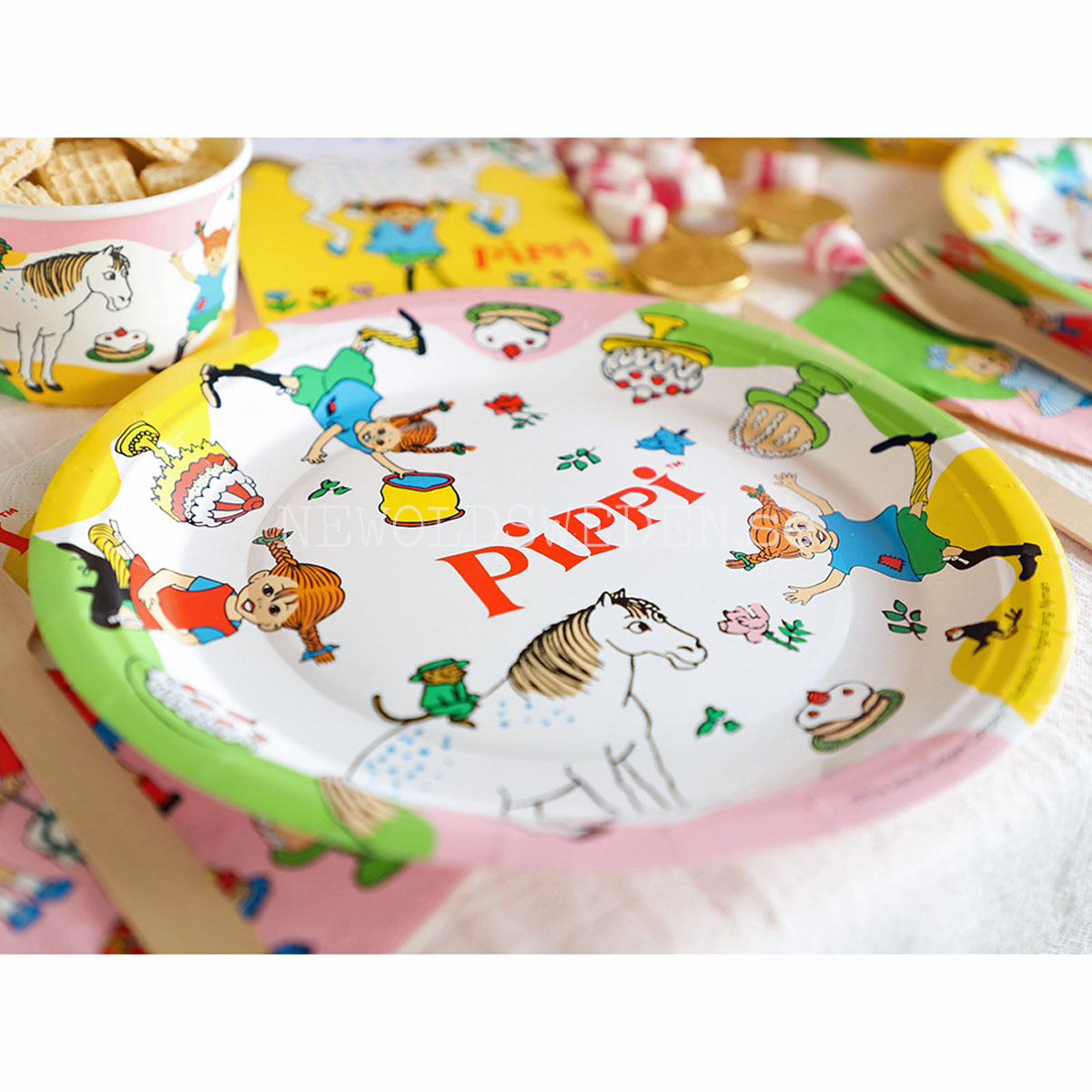 Pippi Långstrump Papperstallrikar 23 cm - 8-pack - LO - 3