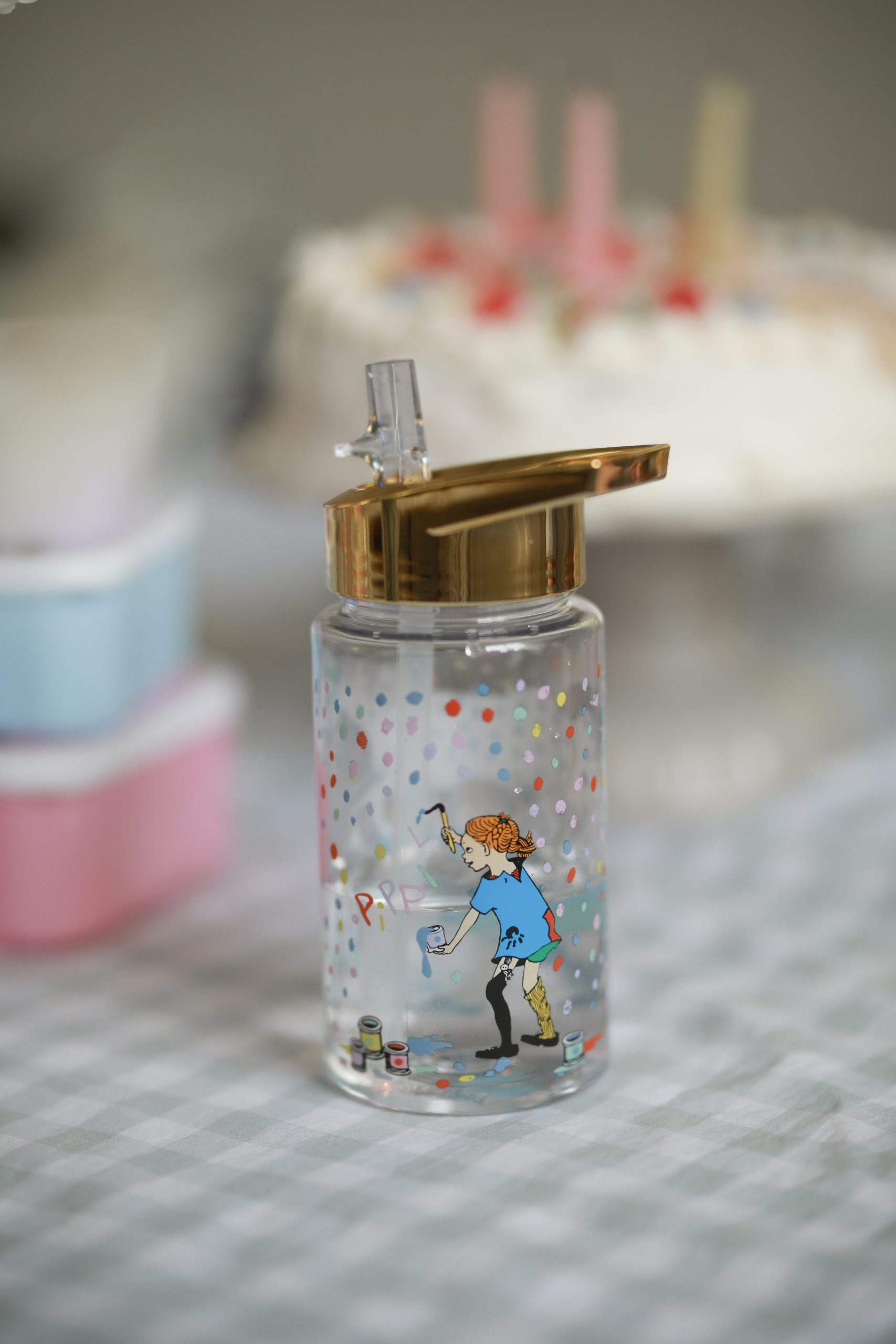 Pippi Longstocking Plastic Water Bottle - Birthday, gold - 5