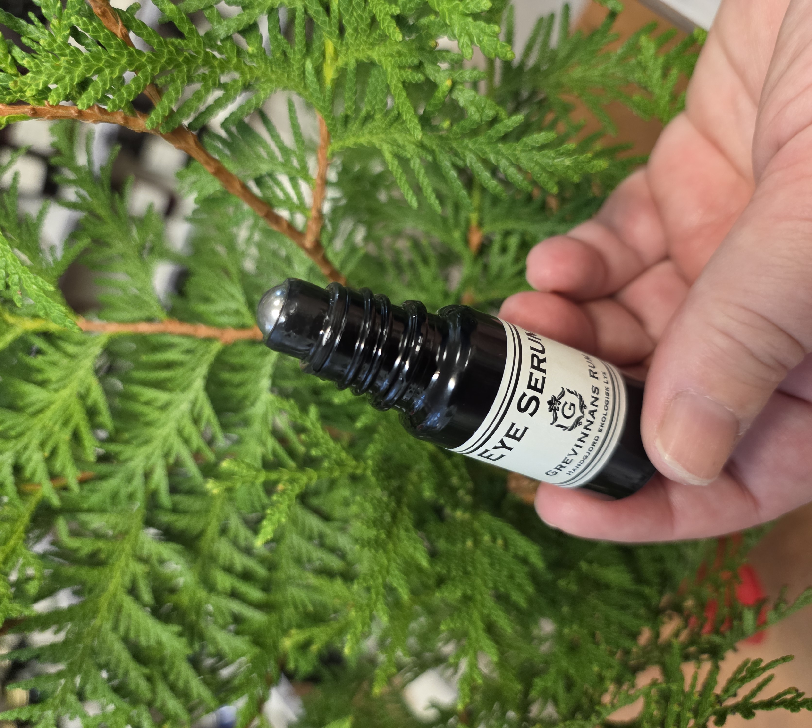 Eye serum 10ml Grevinnans rum - 3