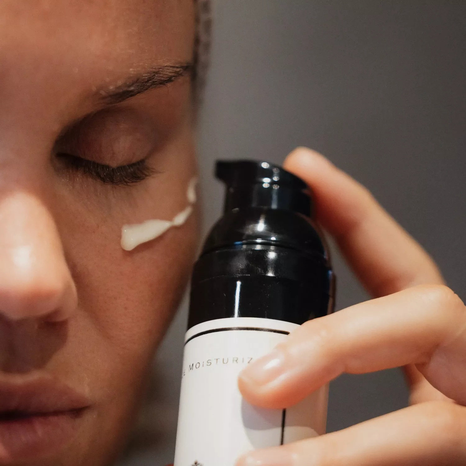 Face Moisturizer 100 ml Grevinnans rum - 3