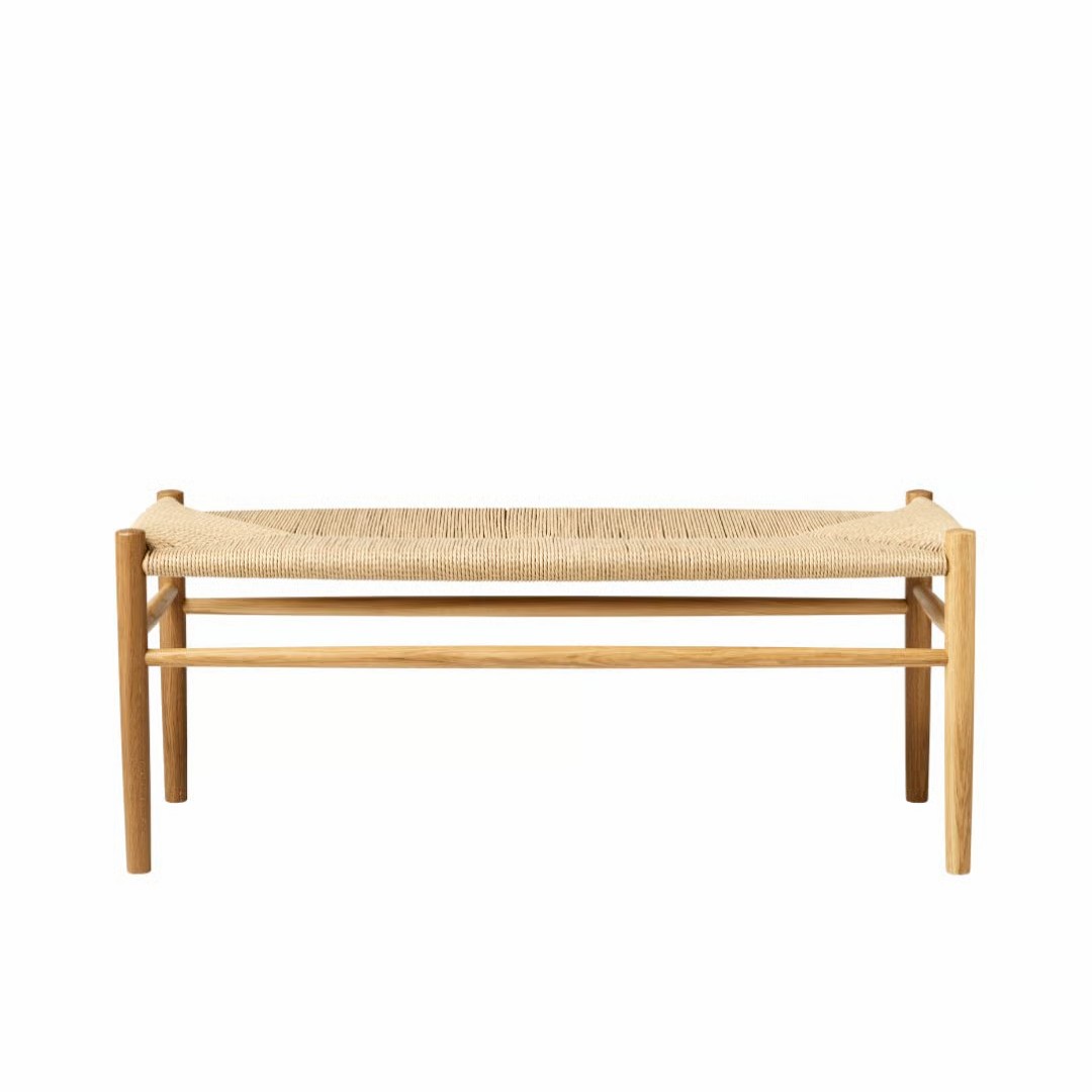  J83B Bänk, Oak Nature Lacquered