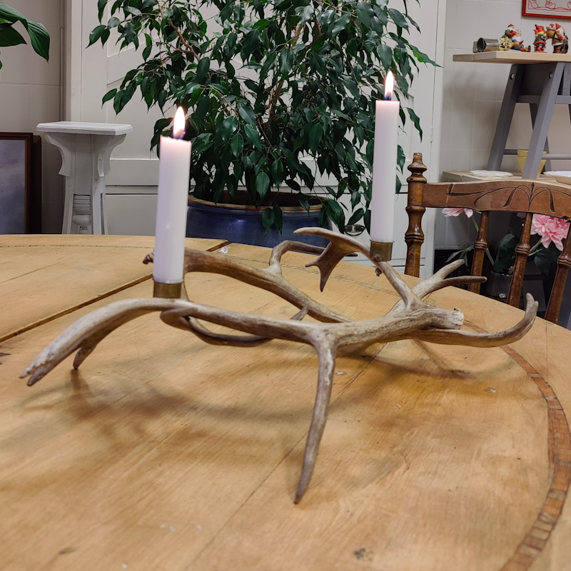 Ljusstake av Renhorn
