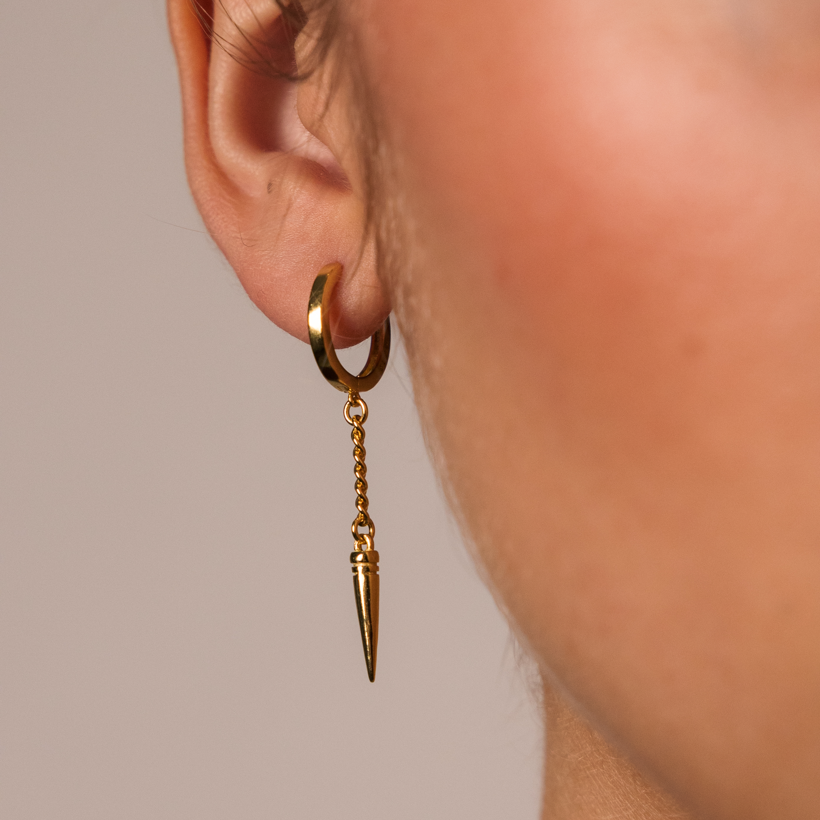 Chain with spike earrings gold