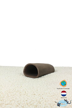 Cave medium D brown