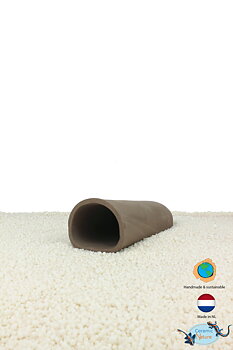 Cave medium round brown