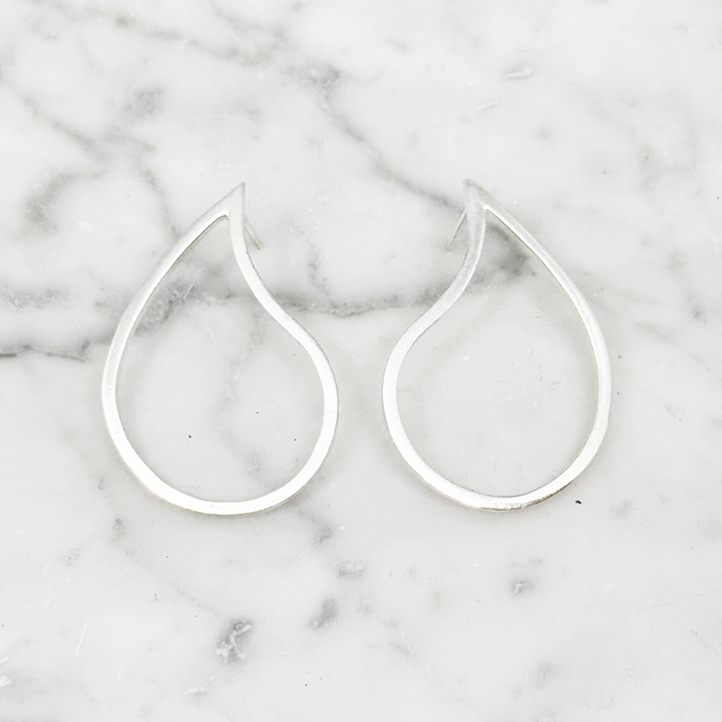 Silverörhängen TEAR DROP - polerat silver S/M/L - 5