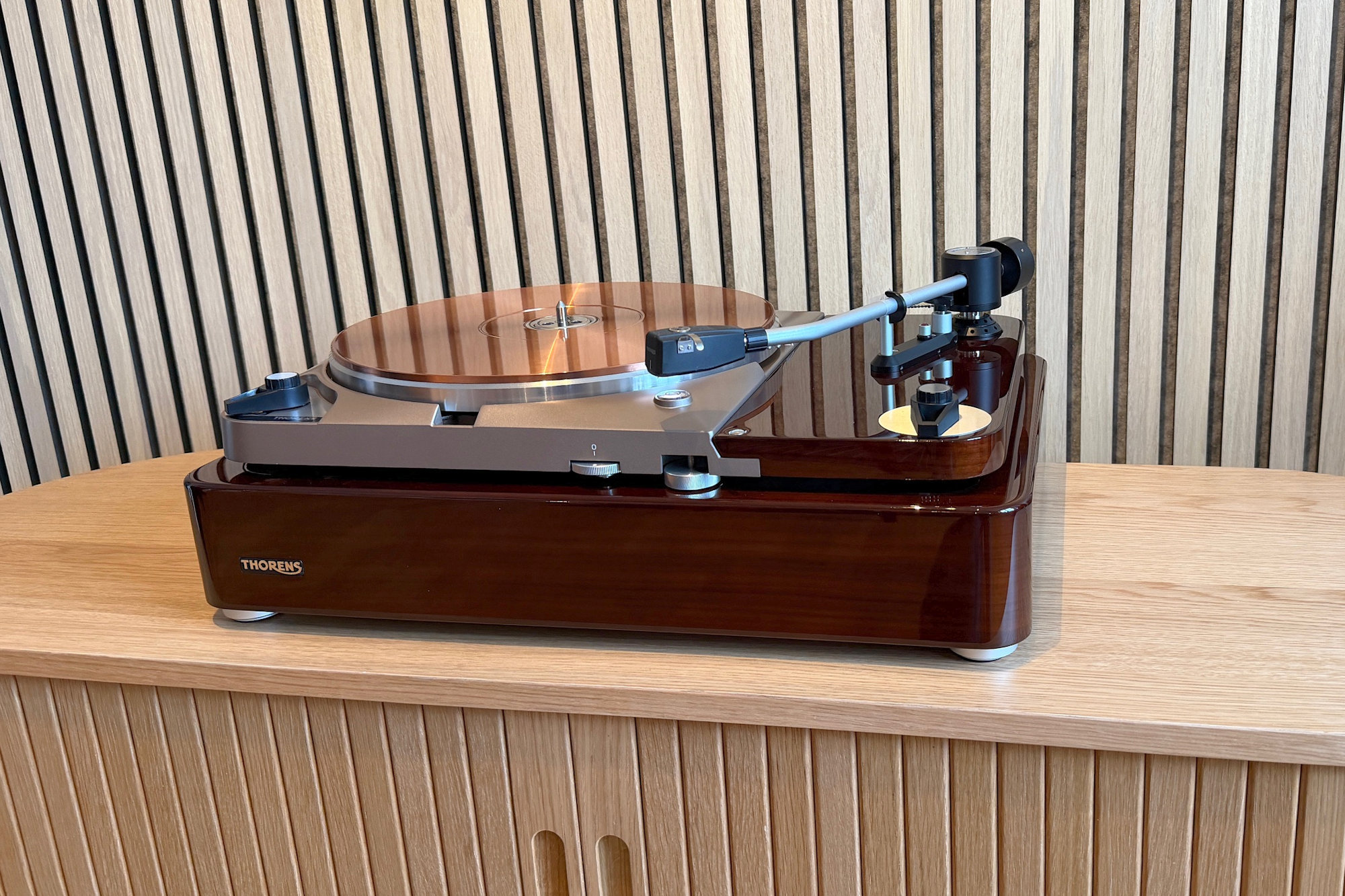 Thorens TD 124 DD Exclusive  - 2