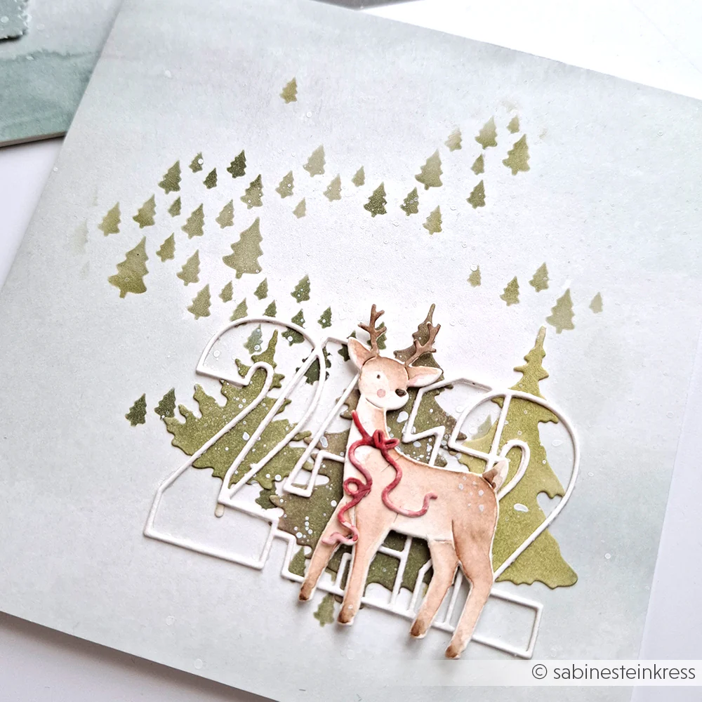 ALEXANDRA RENKE-Stencil 'Joyful fir landscape' - 3