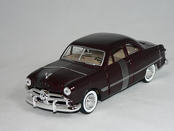 Ford  Coupe  1949  1:24  Motor Max