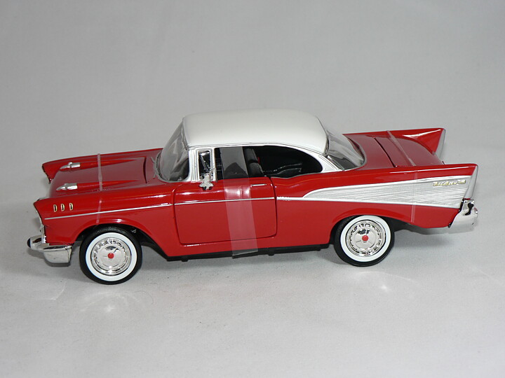 Chevrolet  Bel Air 1957  1:24   Motor Max