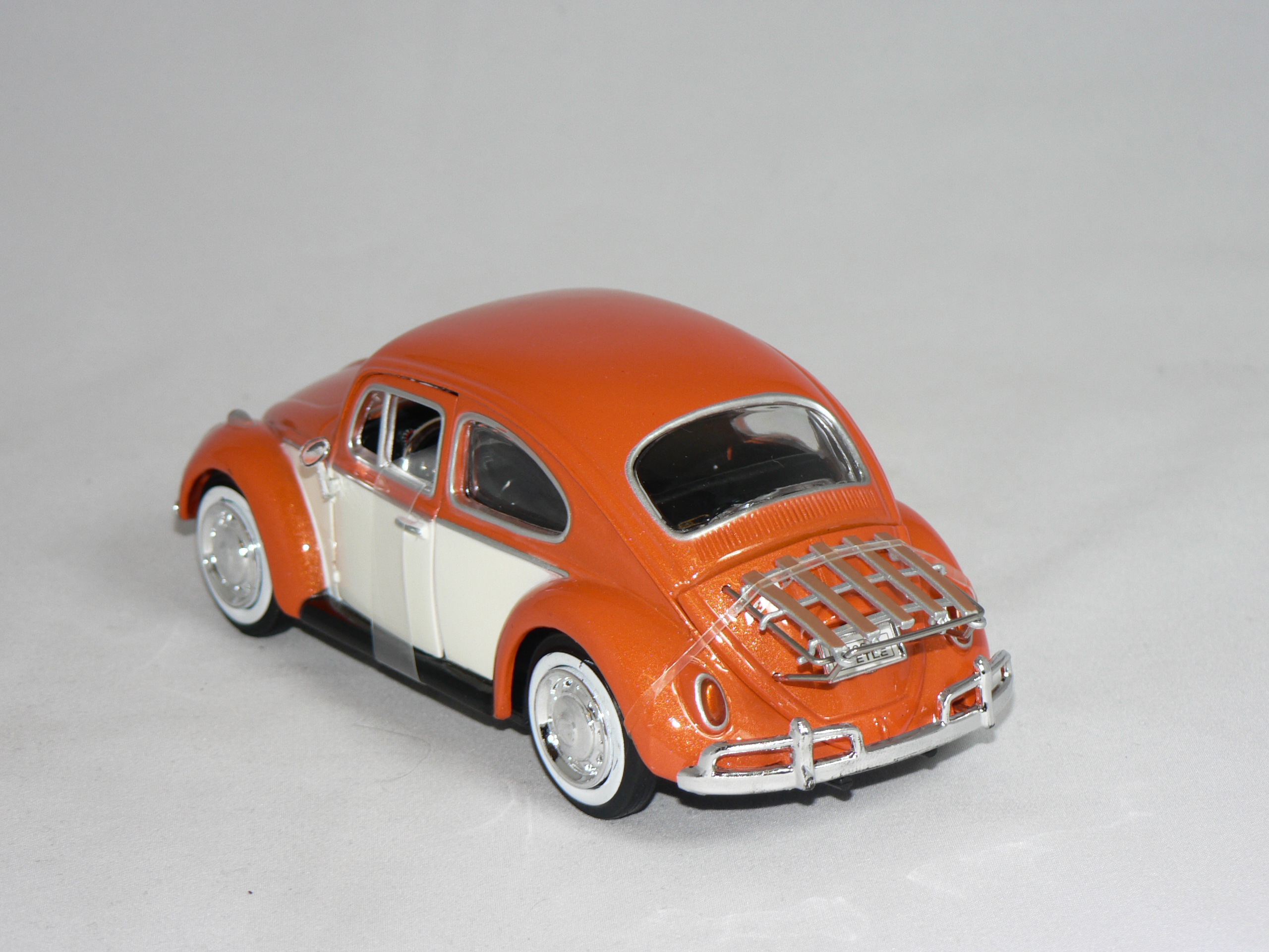 VW  1:24 Motor Max - 2