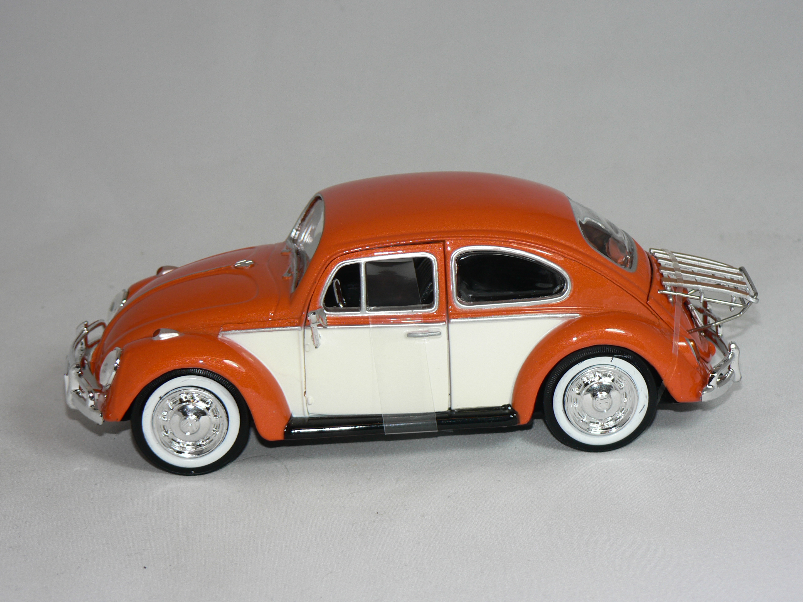 VW  1:24 Motor Max - 3
