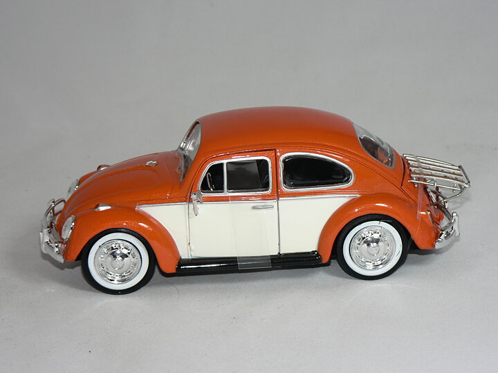 VW  1:24 Motor Max