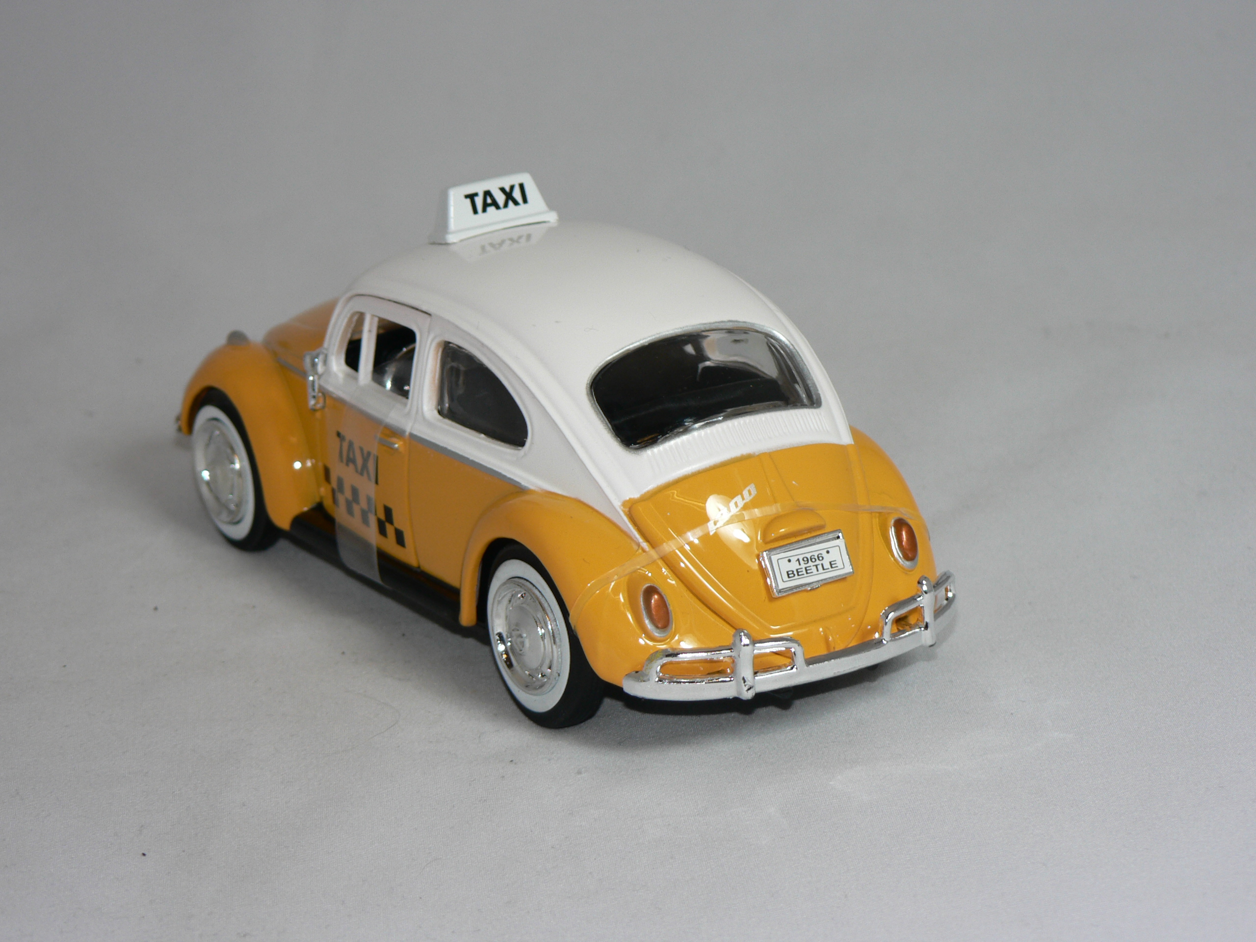 VW  Taxi 1:24  Motor Max - 2