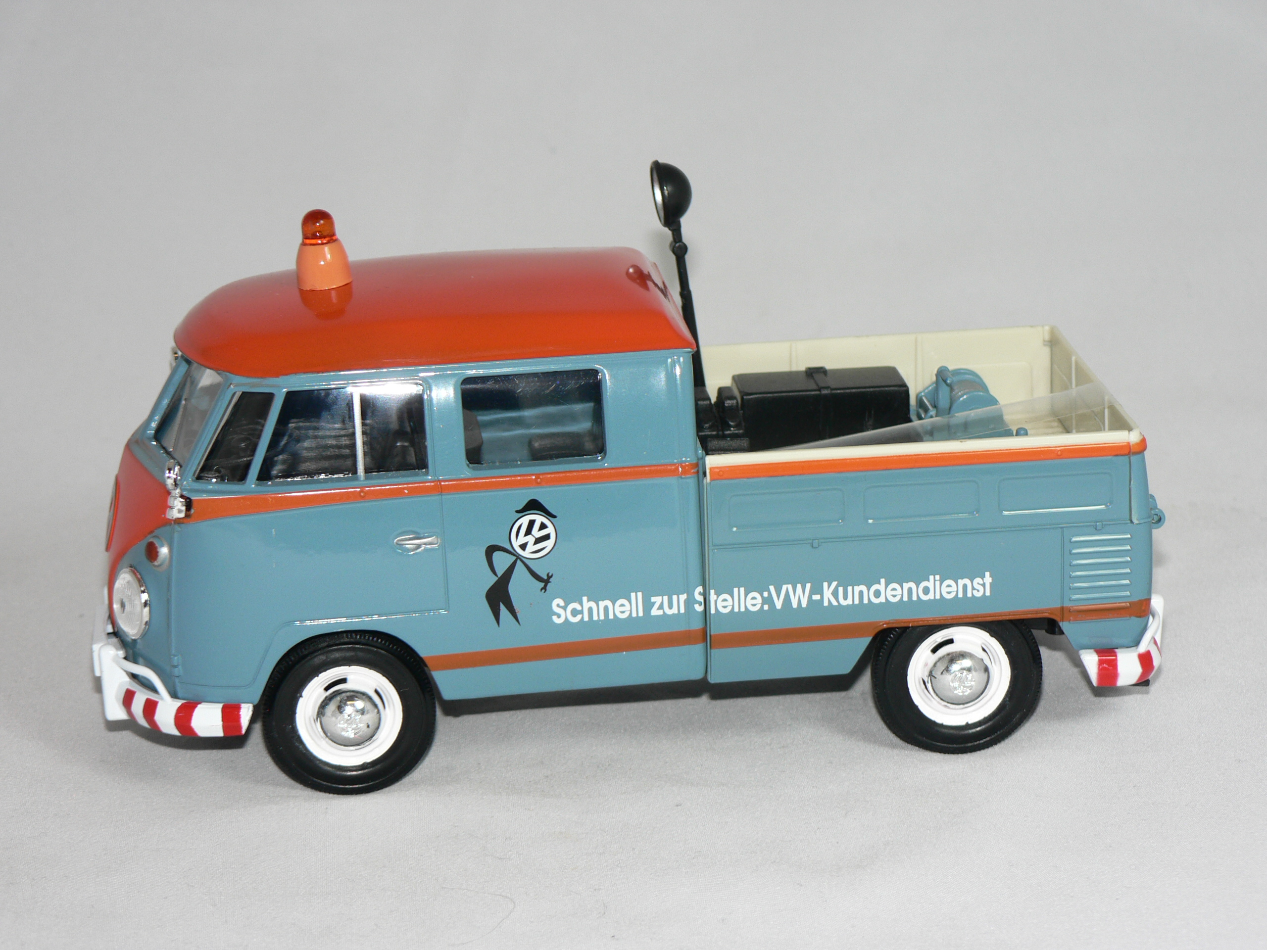 VW  Pick Up    1:24  Motor Max - 3