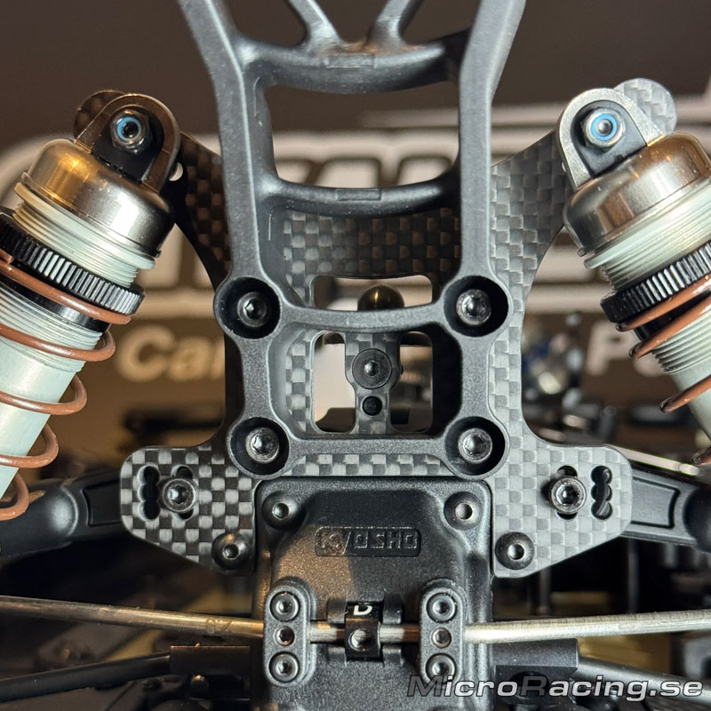 RC CARBON CAVALIERI - Kyosho MP11 Rear Shock Tower Original - 3